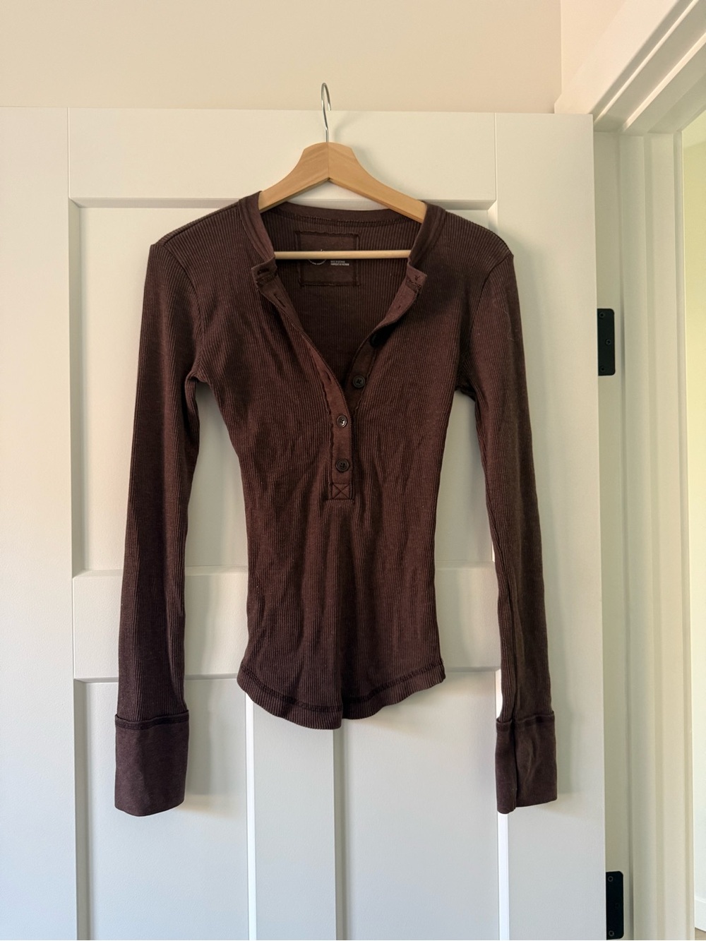 Aerie Henley